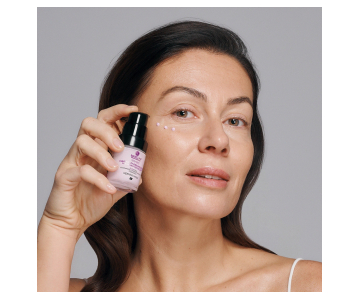 BasicLab Estrogenis Firming nočna krema za okoli oči z EGF, fitoestrogeni in kolostrumom